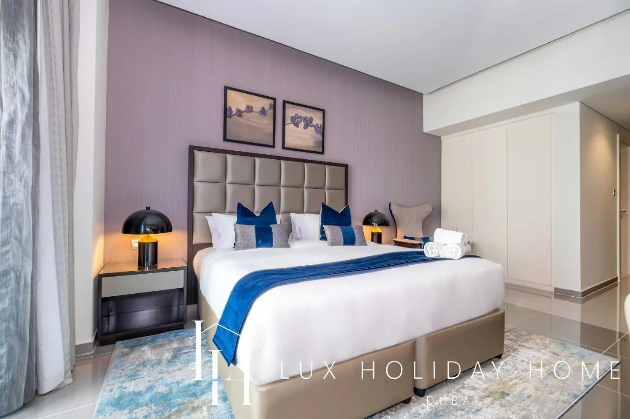 Lux The Majestine Burj Khalifa View Studio Dubai 0*,