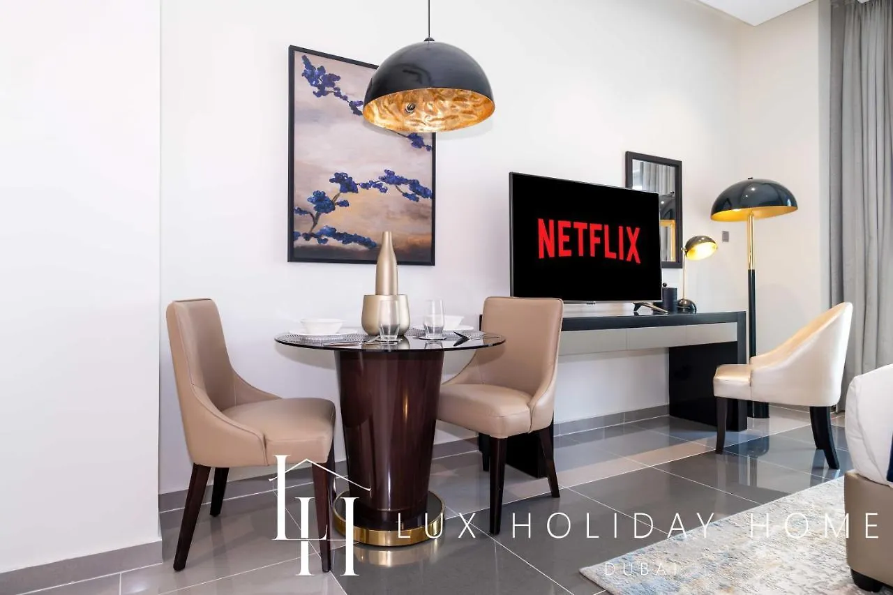 Lux The Majestine Burj Khalifa View Studio Dubai United Arab Emirates