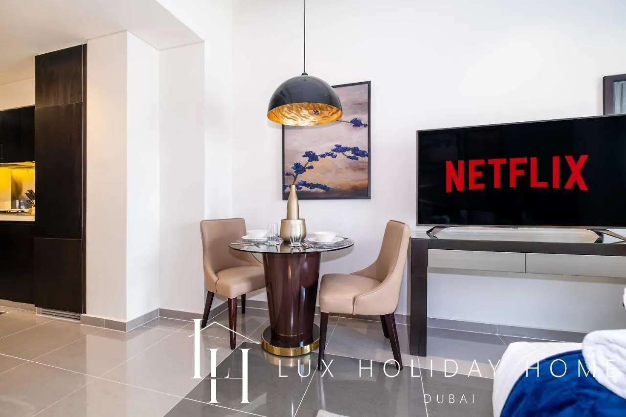 Lux The Majestine Burj Khalifa View Studio Dubai Apartment