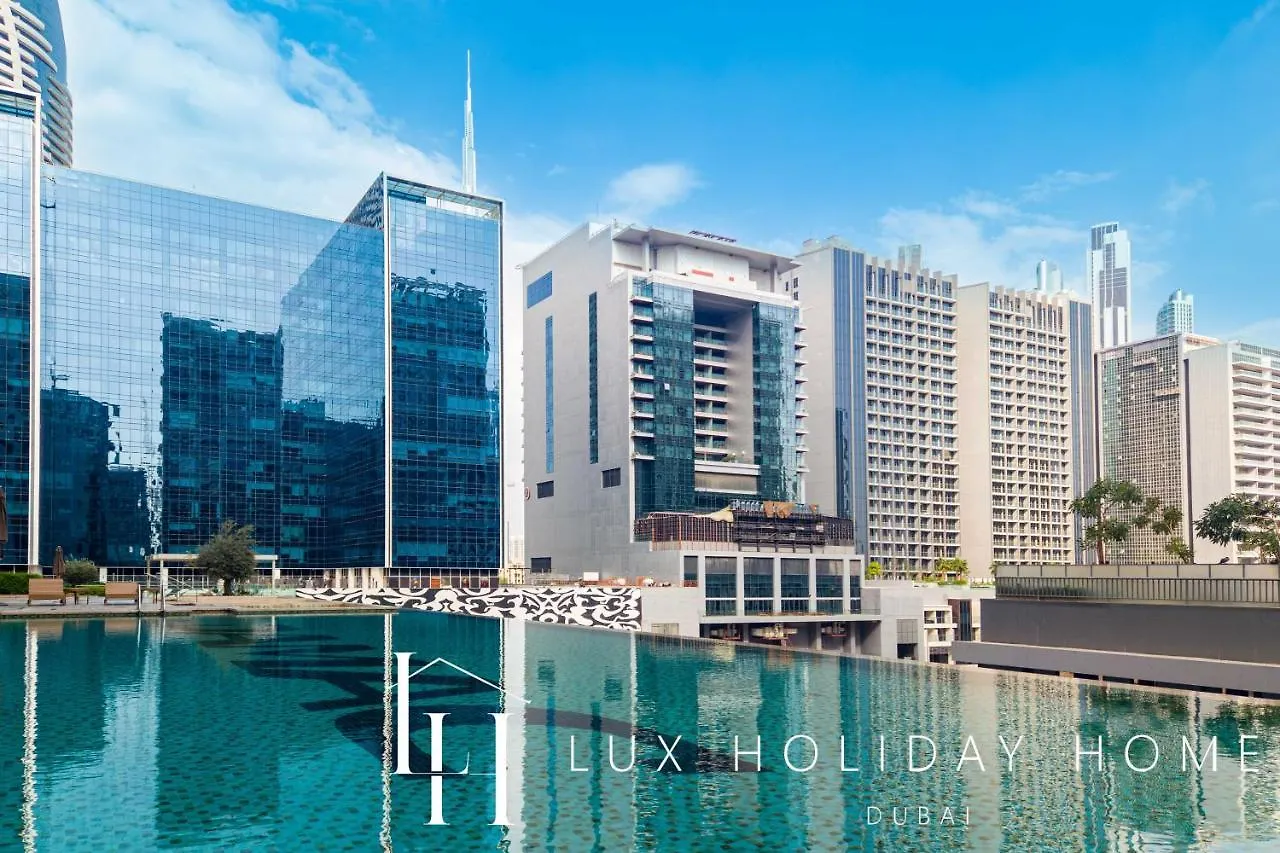 Apartment Lux The Majestine Burj Khalifa View Studio Dubai