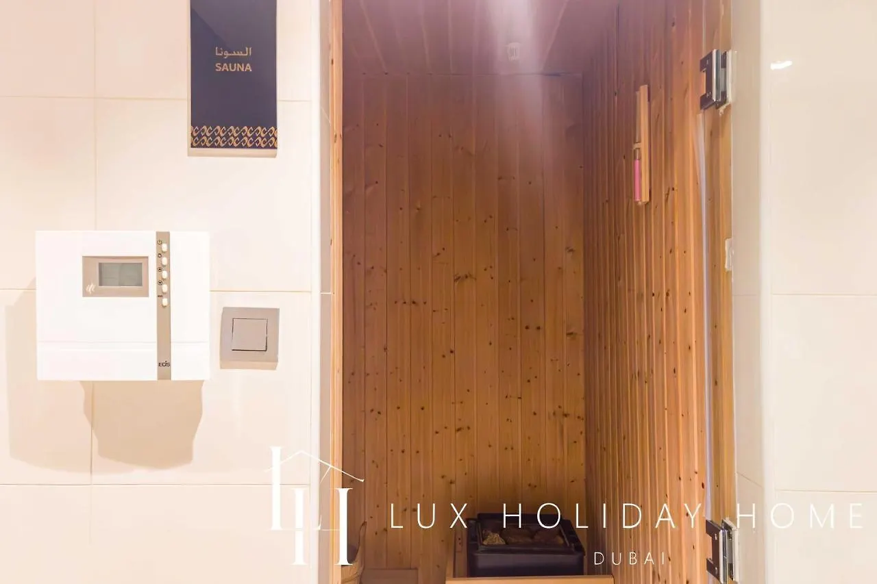 Apartment Lux The Majestine Burj Khalifa View Studio Dubai