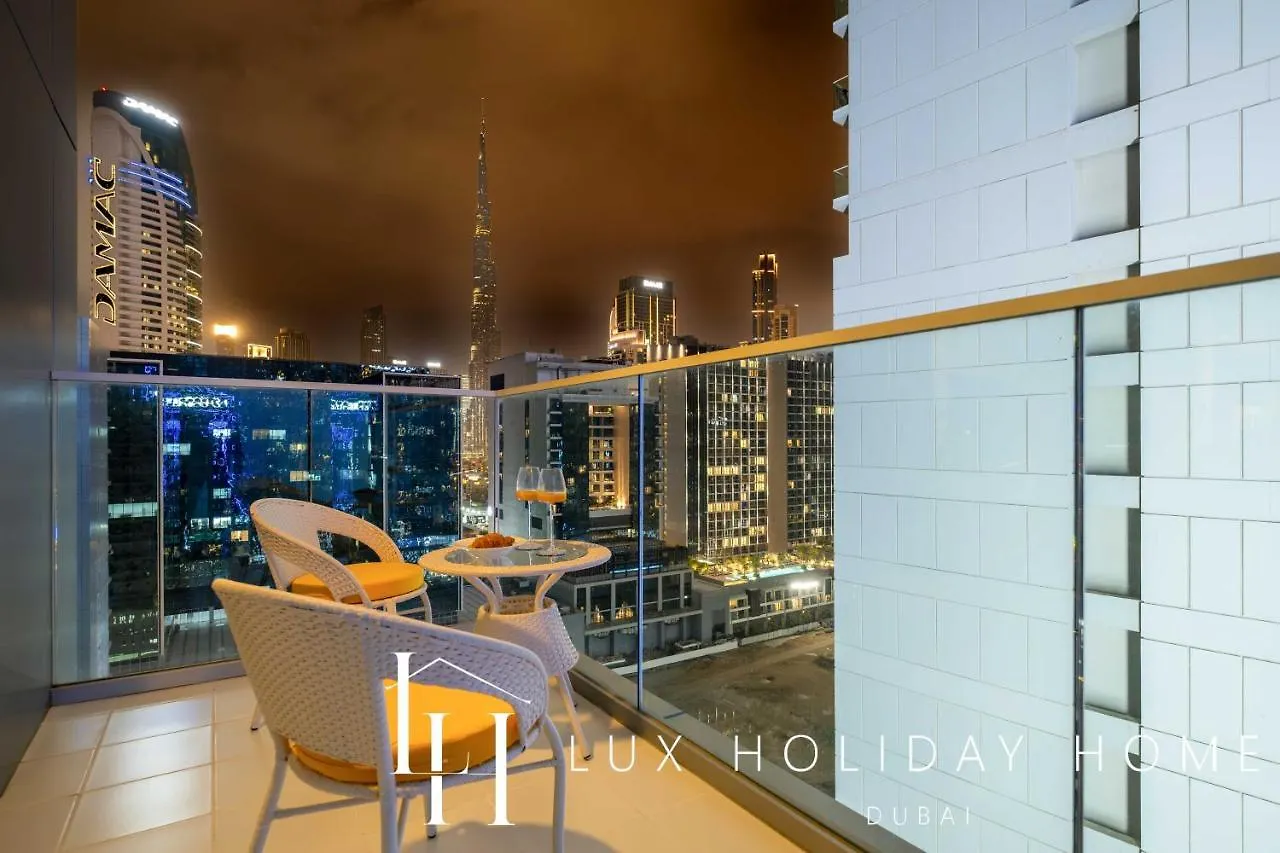 Lux The Majestine Burj Khalifa View Studio Dubai United Arab Emirates