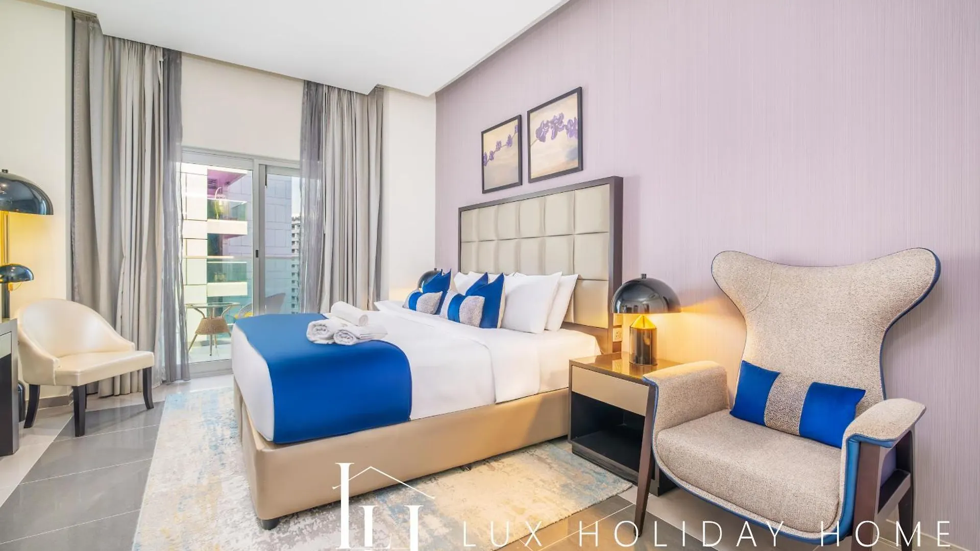 Apartment Lux The Majestine Burj Khalifa View Studio Dubai United Arab Emirates